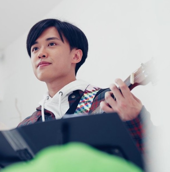 顧定軒曾出演 TVB 劇集《那些我愛過的人》。