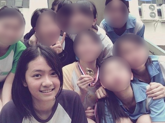 中三時嘅游嘉欣眼大大，好青春