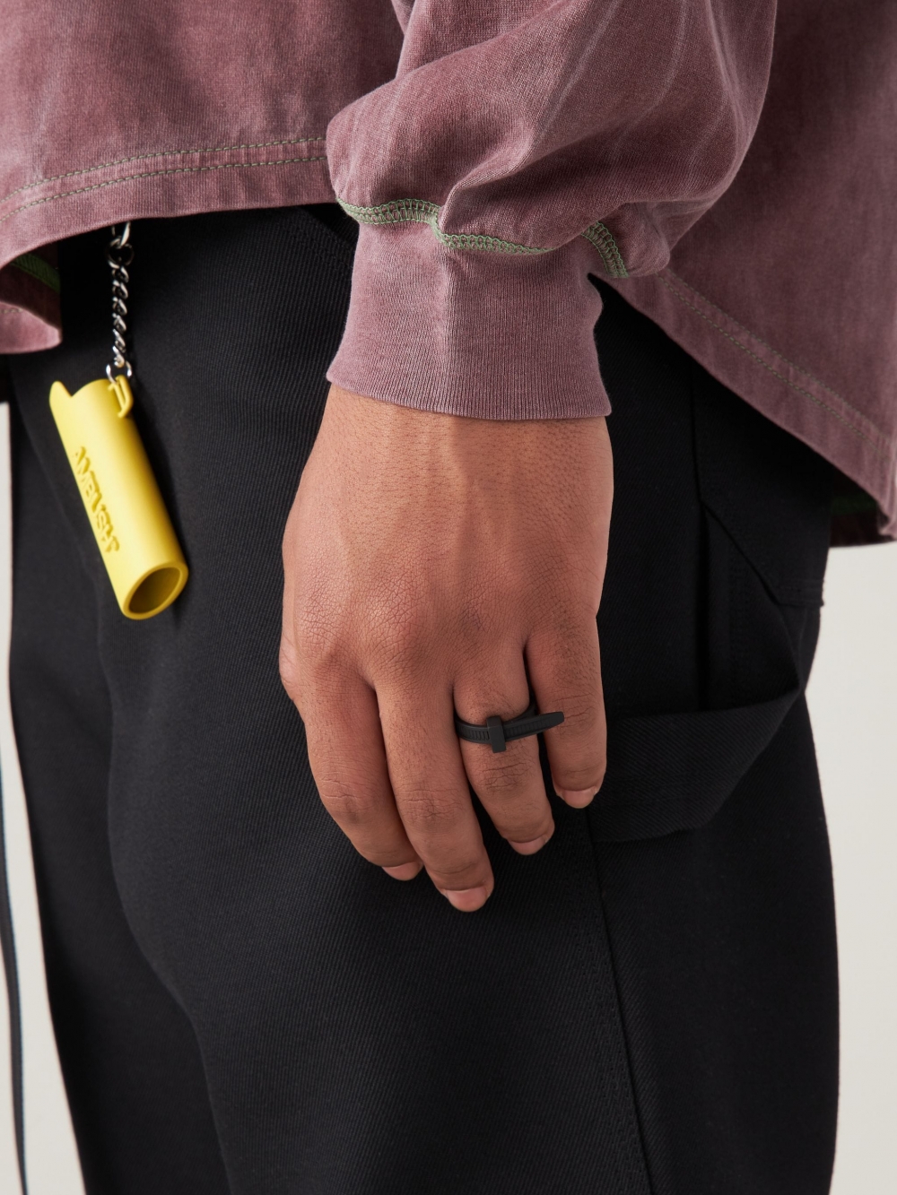 戒指售價則為HK$2,975