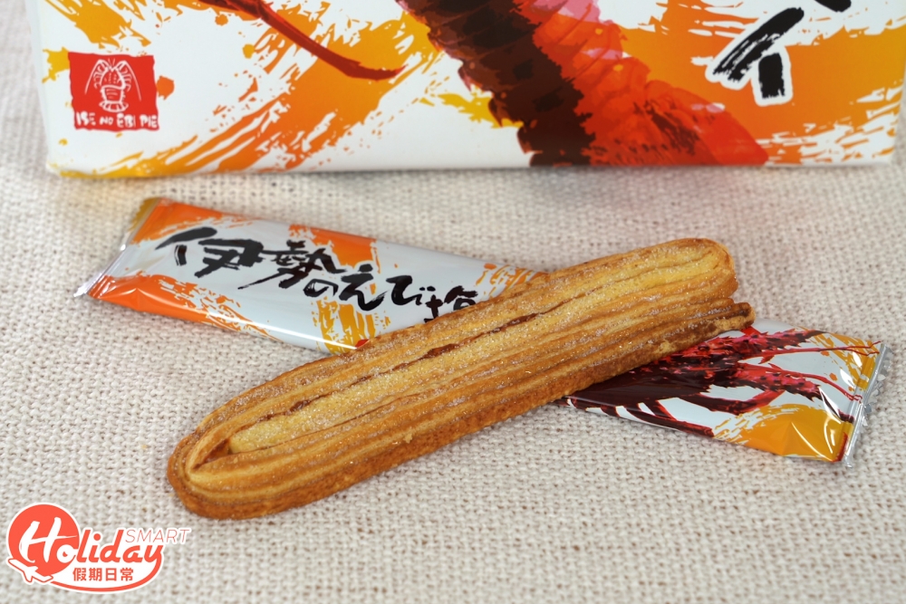 整體感覺極似蝴蝶酥