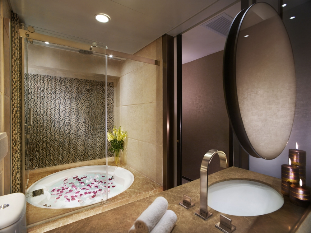 此外，生日亦會獲贈葡萄酒，入住享免費泊車，價錢非常經濟實惠！