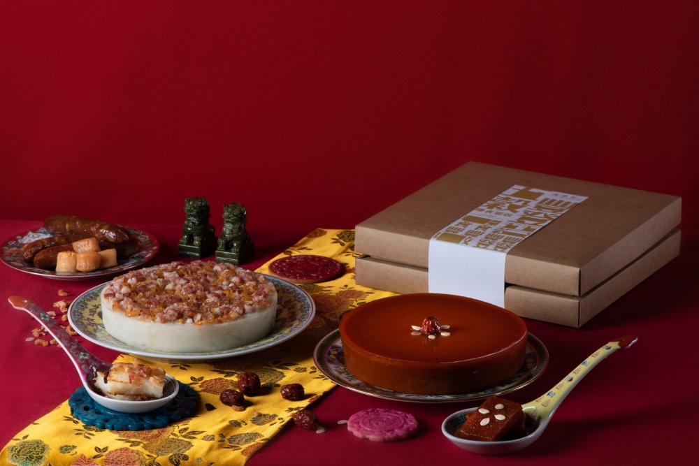 富貴椰汁年糕208元;瑤柱臘味蘿蔔糕228元