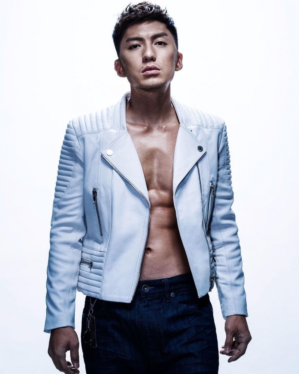 袁偉豪都直言網民對佢外貌嘅評價的確令佢情緒低落