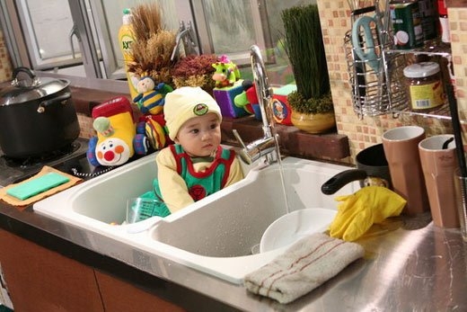 Matthew喺電影中表情多多，大眼睛嘅萌樣俘虜咗唔少觀眾嘅心