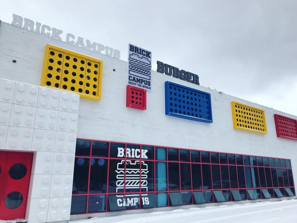 BRICK CAMPUS係全世界第一間以激發創意嘅校園為主題嘅 lego 藝術館嚟。