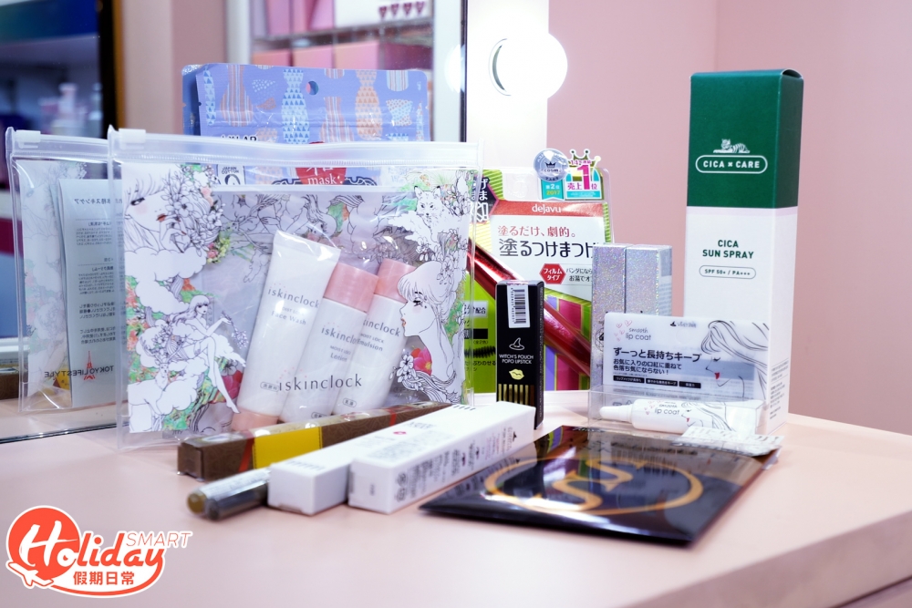 購物滿指定金額$300、$500、$800或$1,000,更可以獲得豐富的贈品。