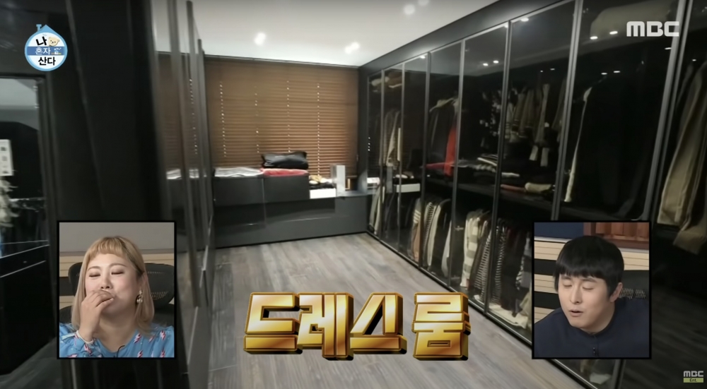 Kai 有兩個衣帽間。