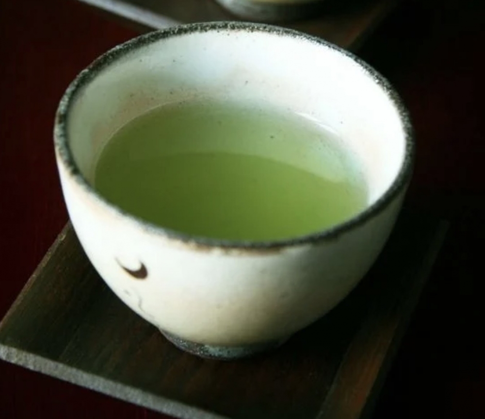 第五位：綠茶（保暖時間 14 分鐘）