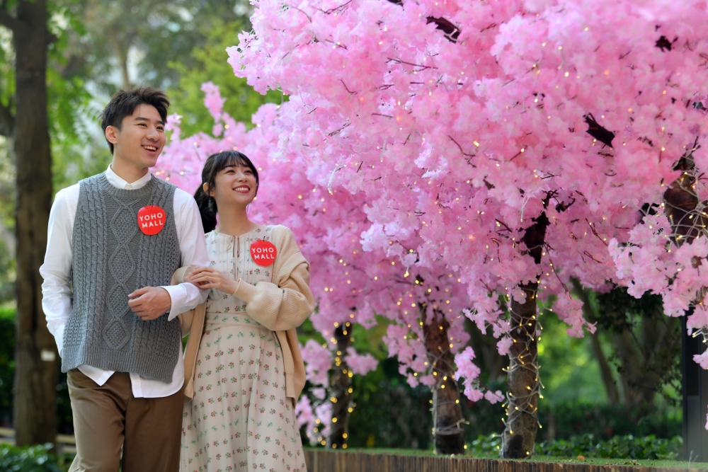 除咗「聲の步道」，仲有長30米嘅夜櫻步道，櫻花配上星燈，浪漫之餘仲重塑「青森夜櫻」嘅美景。