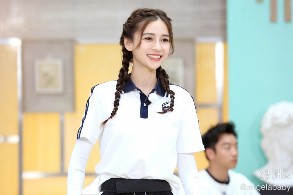 Angelababy喺上海