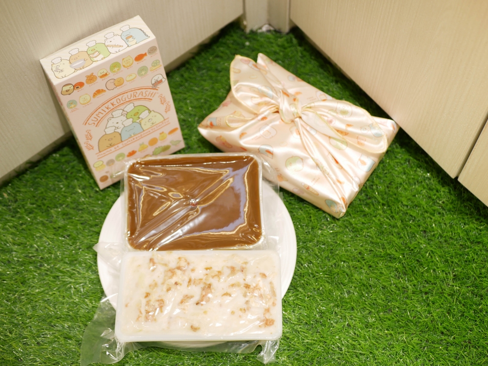 山下菓子推出由日本出產的大根蘿蔔製作而成的蘿蔔糕,配有足料臘肉及蝦米;黑糖年糕則用上日本黑糖製成,黑糖味濃郁、口感軟糯煙韌。