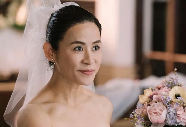 劇集首播時,宣萱發夢結婚嗰段劇情被指老套又無謂