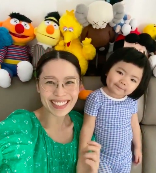 李元元媽媽更表示:「講一個殘酷嘅現實畀大家聽,其實呢幾年,你哋愛上嘅並唔係李元元」