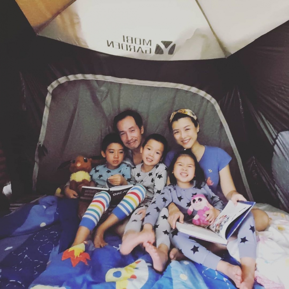 陳豪陳茵媺以前屋企空間都唔細,可以喺家中紮營