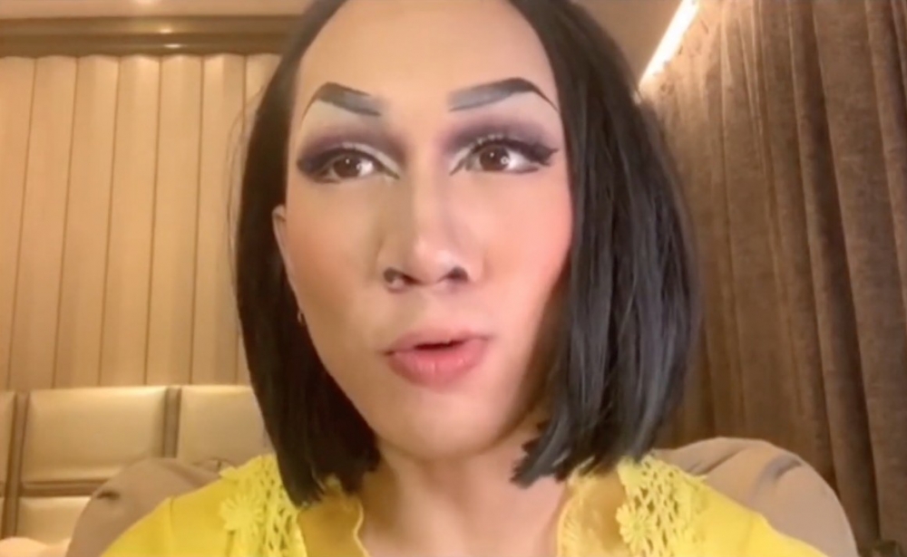 網友質疑韓美娟浮誇作風同男團格格不入