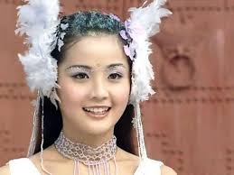 阿Sa蔡卓妍啱啱出道就喺《齊天大聖孫悟空》中擔正做女主角「紫蘭仙子」