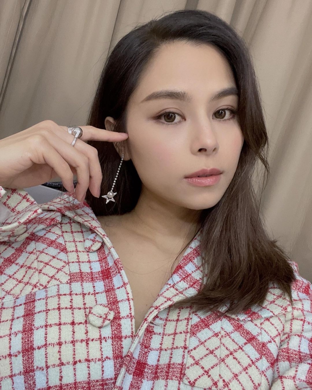 Gin Lee