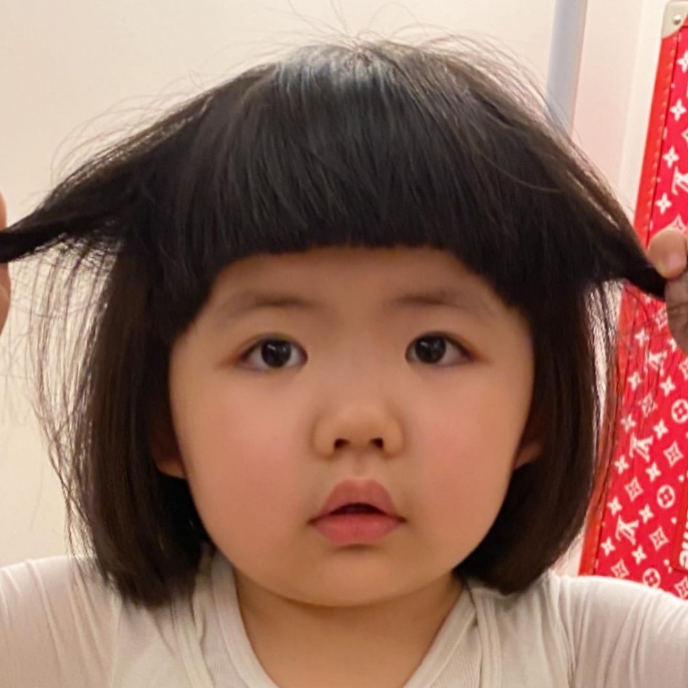 李元元可愛照片