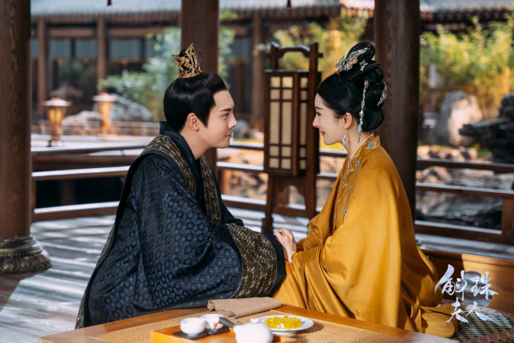 陳偉霆返內地發展後主演多套偶像劇，合作嘅對象更有一線女星楊冪