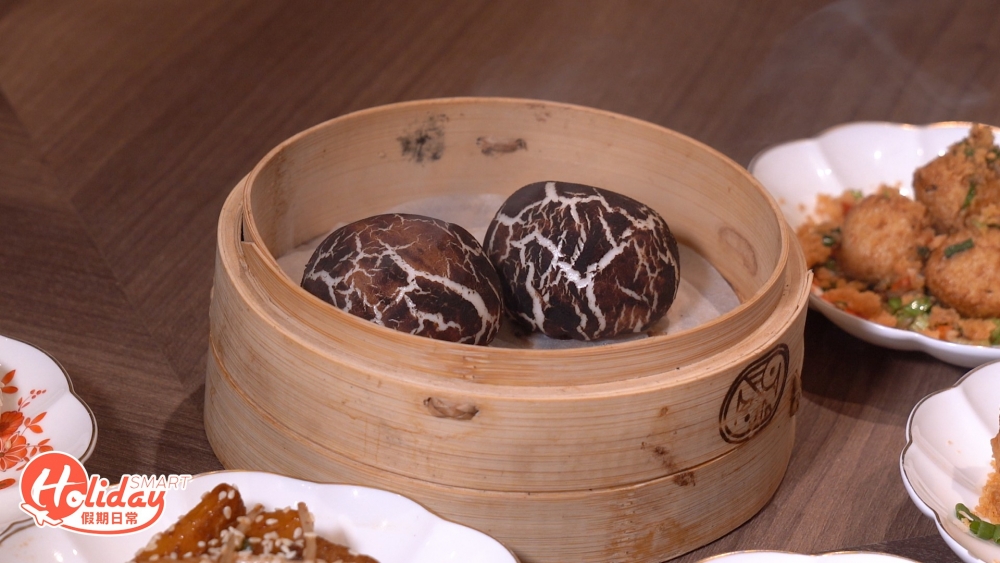 冬菇鴨肉包