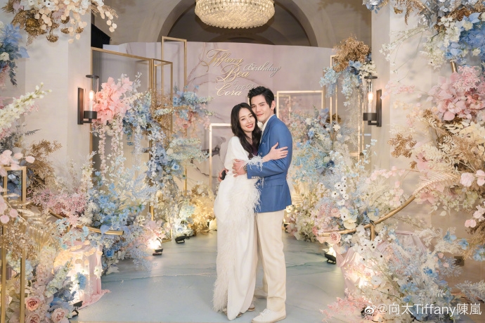 向佐與台灣女星郭碧婷結婚後生下一女