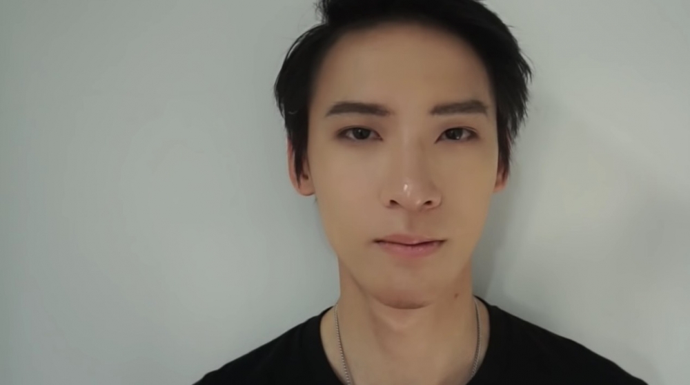 泰國Youtuber「Monkey Sis」有幫男仔化妝,男生由路人樣180度大變身,效果震撼!