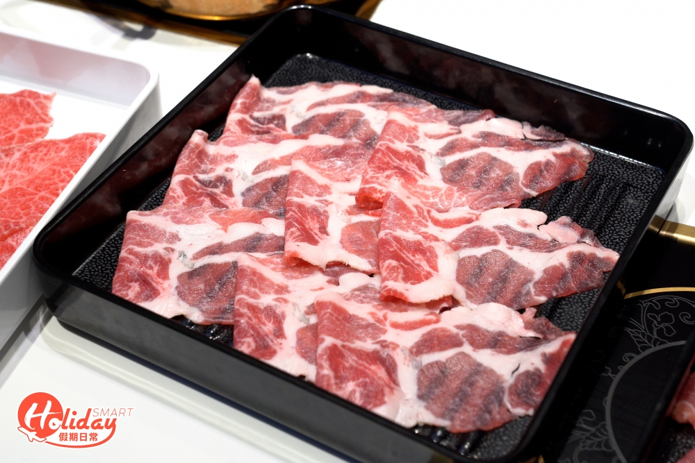 西班牙伊比利亞黑毛豬嫩滑甘甜,肉香味美。