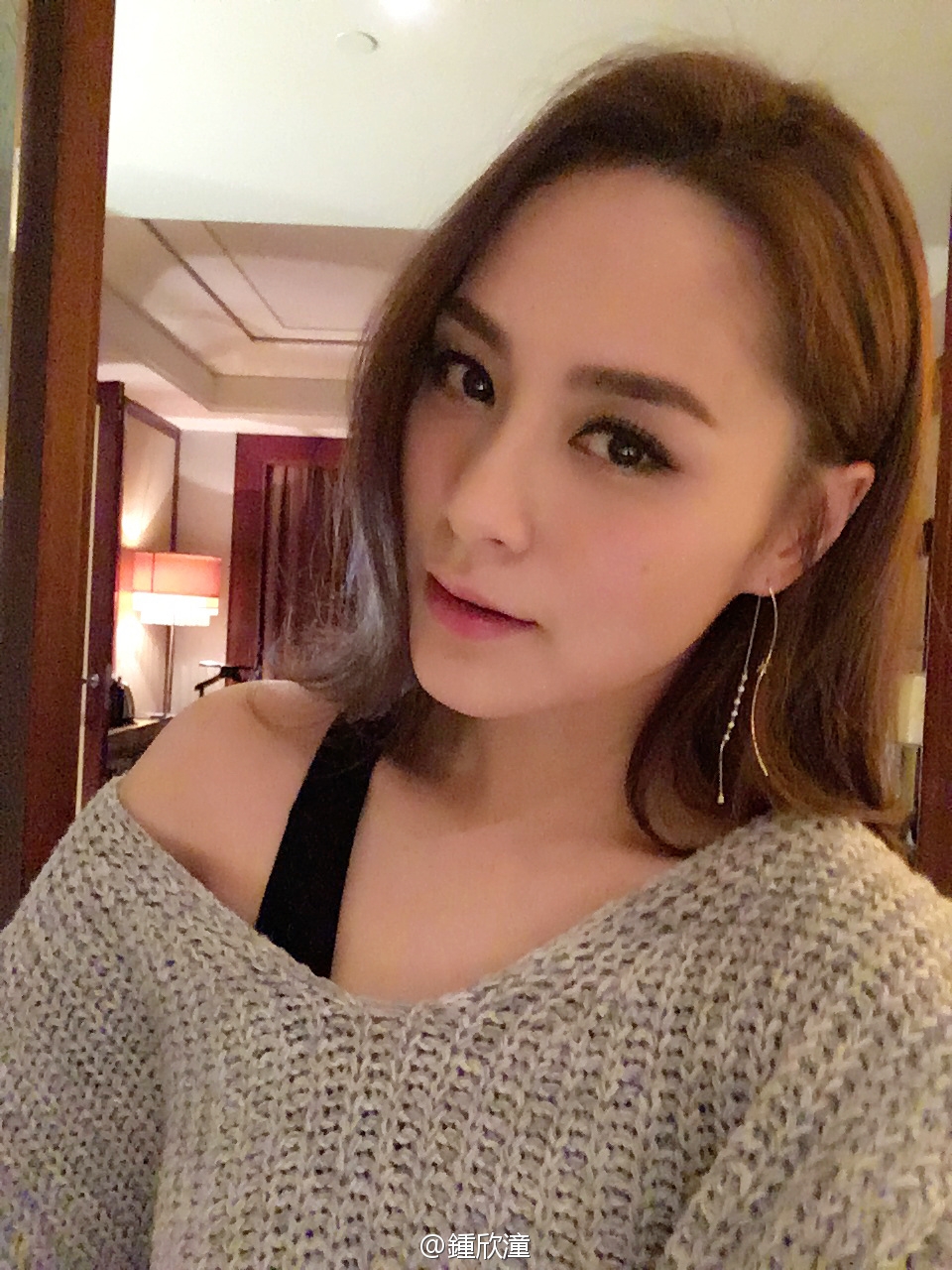 鍾欣潼微博