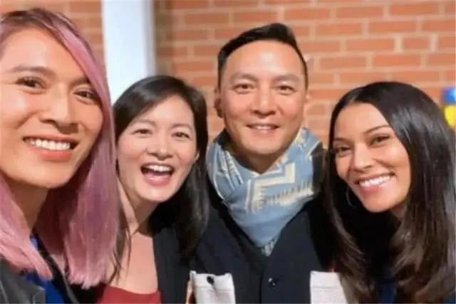 吳彥祖同老婆 LisaS. 及 女兒 Raven 移居美國後,不時都會返香港同朋友聚吓