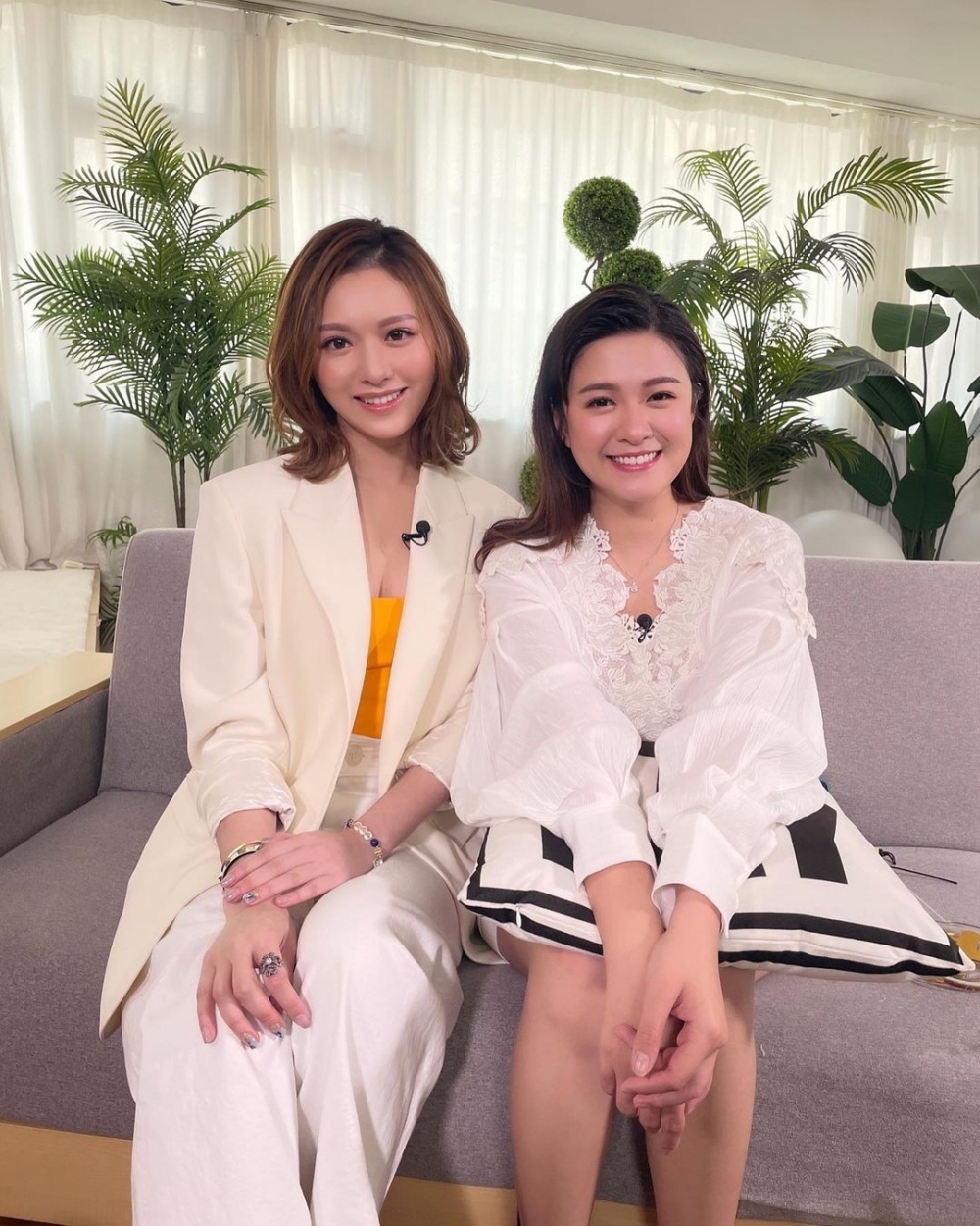 馮盈盈、江嘉敏被TVB委派做新節目《解構心機女》主持，更「世紀合照」破冰