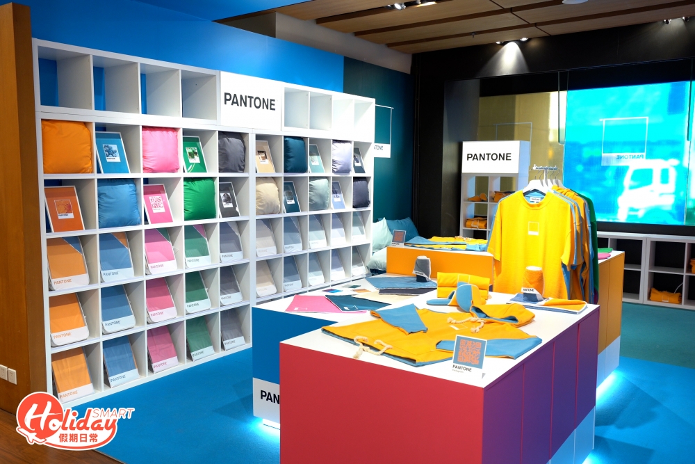 全港首間PANTONE生活實體店登陸誠品太古店,為目前誠品太古分店最大專櫃。