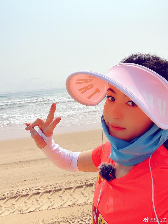 雖然柏芝本人就一直都冇正面回應,但佢亦有晒相間接粉碎傳聞!