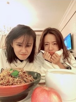唐詩詠黃翠如去酒店Staycation