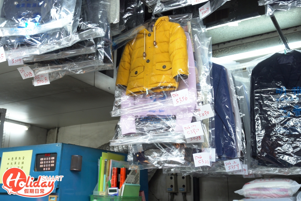 盡量不要把衣物連膠袋放入衣櫃