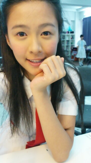 江嘉敏當年清純學生妹嘅佢迷倒過唔少少男