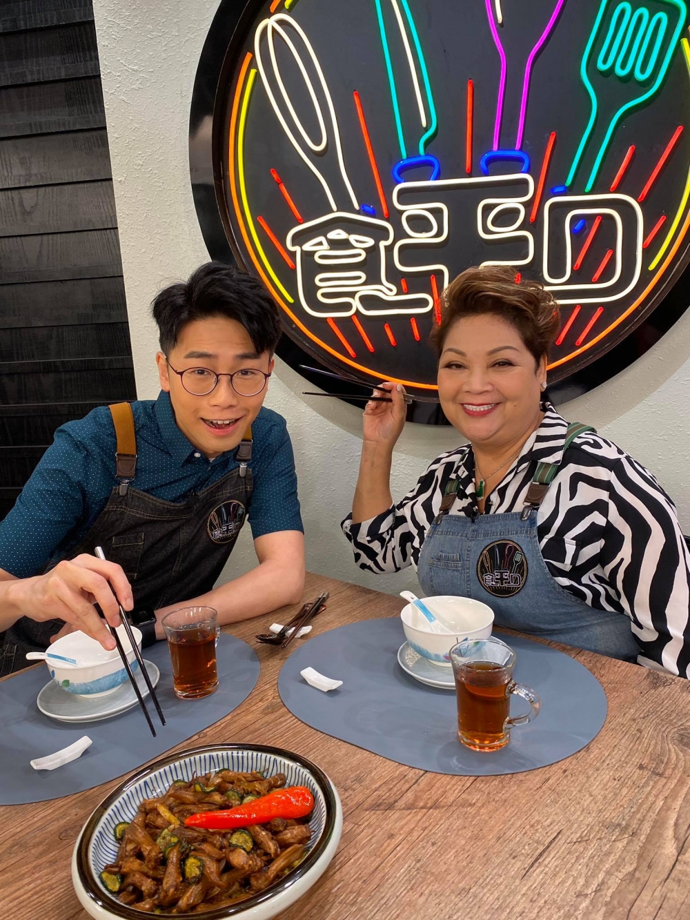 肥媽計劃退休後一個人回大陸住