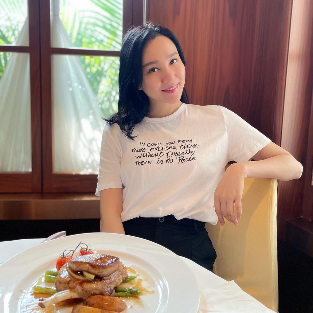 前Freeze組合成員甄詠珊曾自爆入行前曾與黃宗澤拍拖