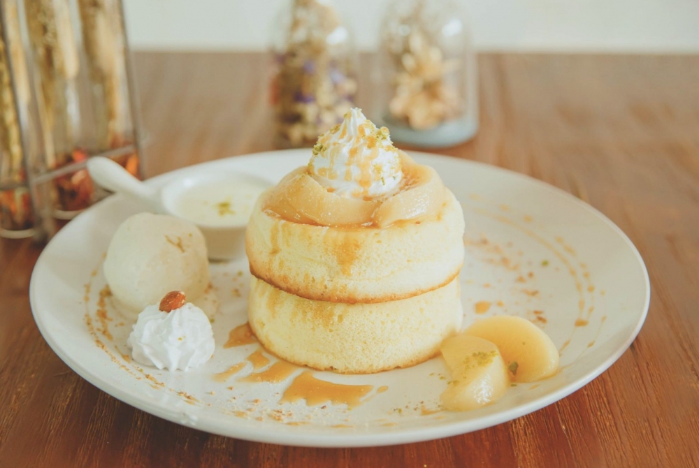 山形縣白桃厚班戟伴純乳酪