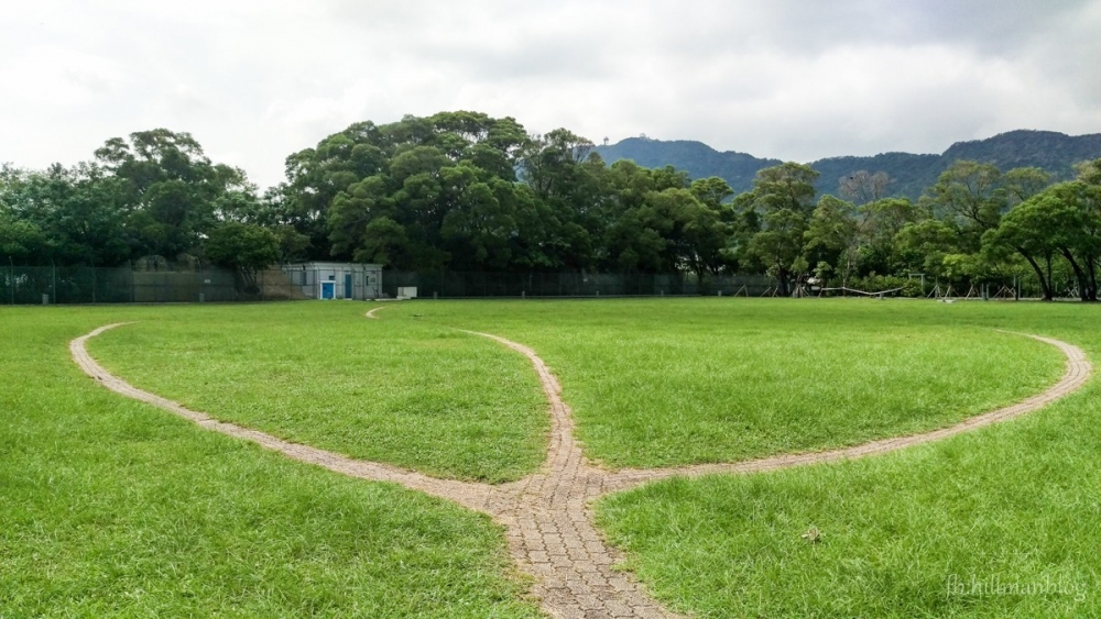 樂富配水庫公園相比其他野餐地方不算太方便,但勝在人流較少,更可以望到獅子山。