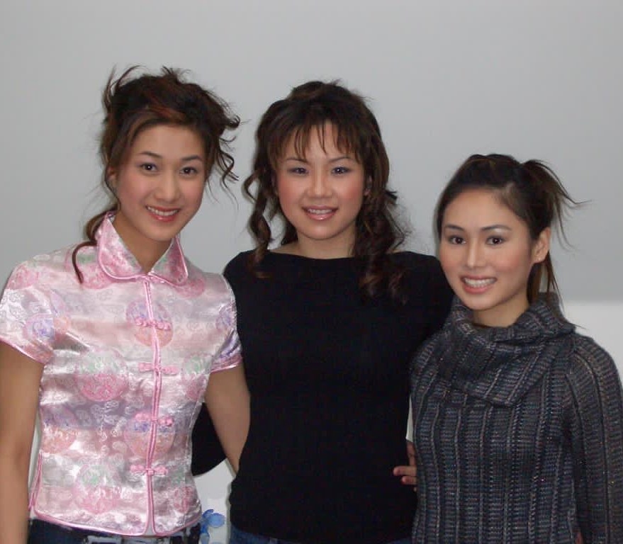 鍾嘉欣喺IG公開17年前選美嘅舊照