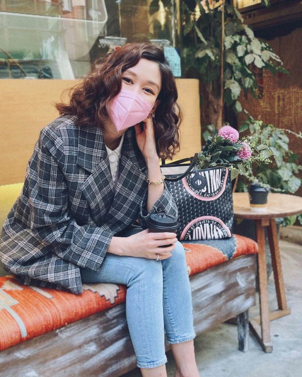 岑麗香IG