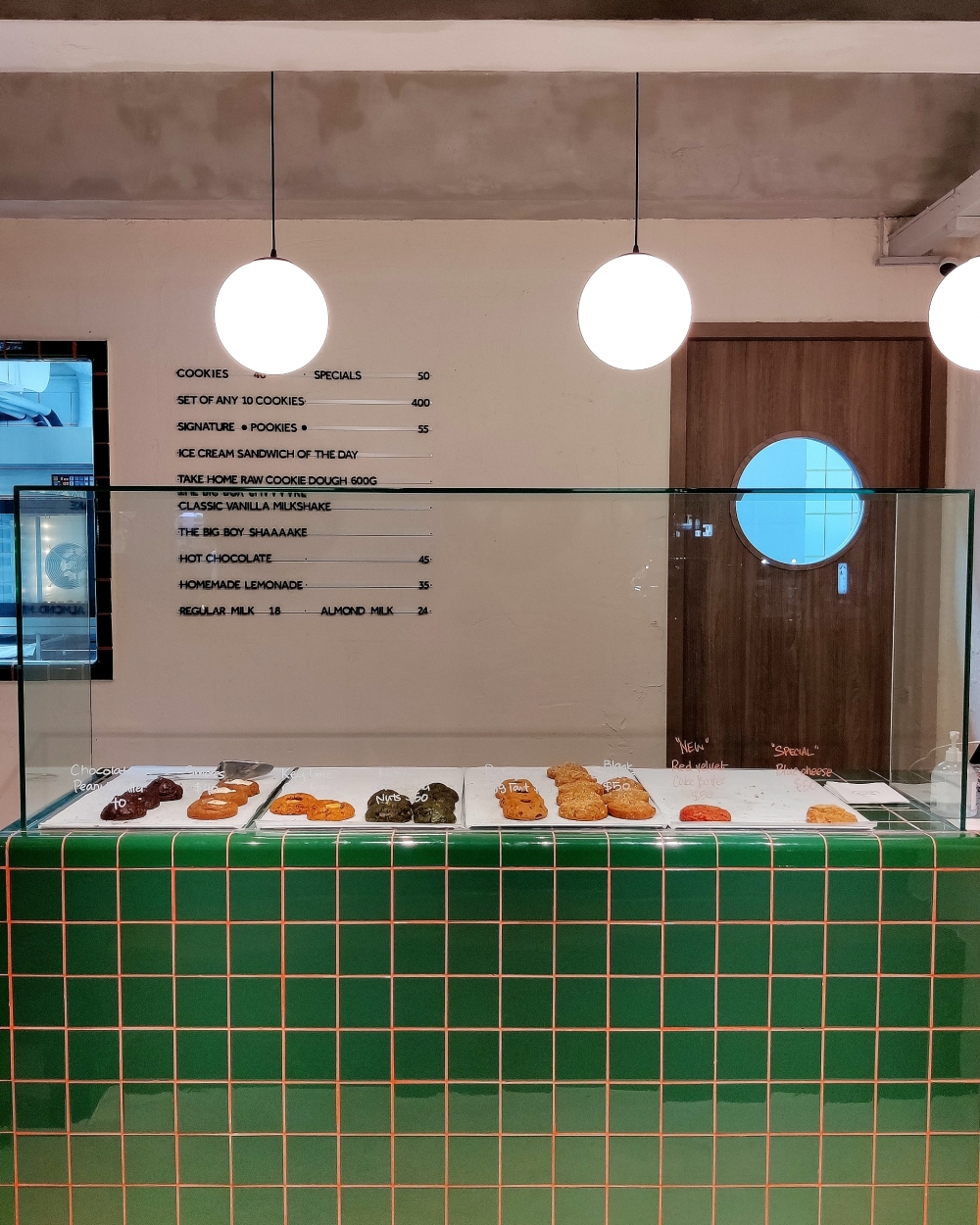 香港曲奇網店COOKIE VISSION最近殺入大坑,開設首間實體店。