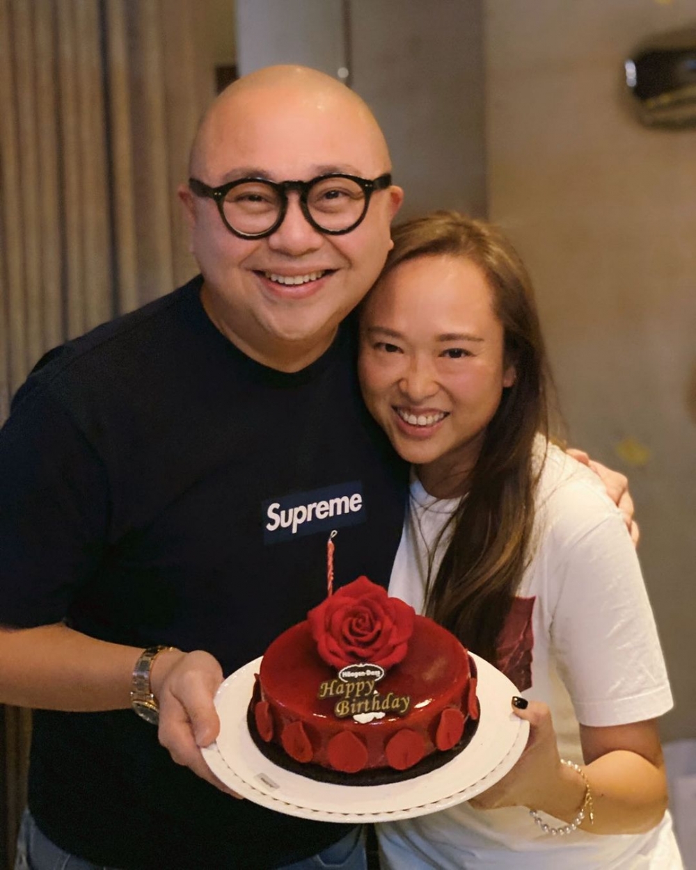 阿Bob密密做司儀,job接job,吸金力超驚人,有指佢已成圈中隱形富豪