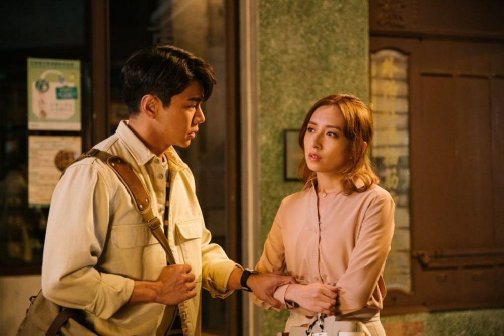 樓主覺得好傷心、好難過，又不知所措，甚至怪責哥哥，覺得姐姐人咁好又咁靚女，哥哥仲「偷食」好唔應該。