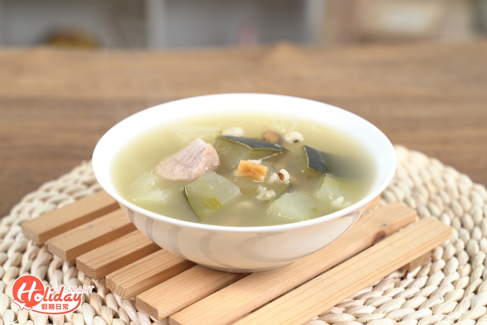 為大家推介冬瓜瘦肉湯水,有助清熱袪濕、利尿消腫、助健脾胃、寧神安眠等功效。