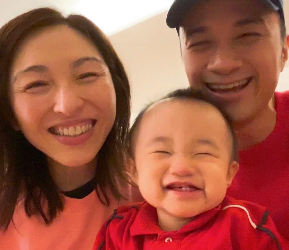 48歲嘅古巨基最近回歸家庭,日日喺IG分享同仔仔嘅相片