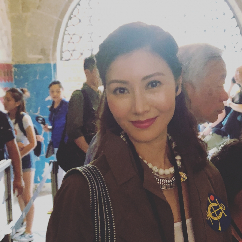 李嘉欣今年50歲,不過都保養得唔錯,佢亦經常喺IG大晒靚相