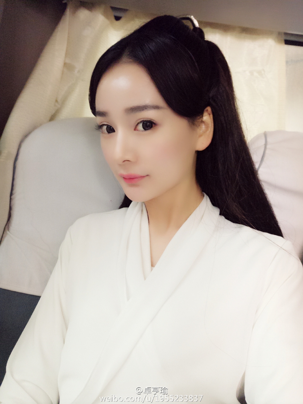 楊冪替身叫卓亨瑜