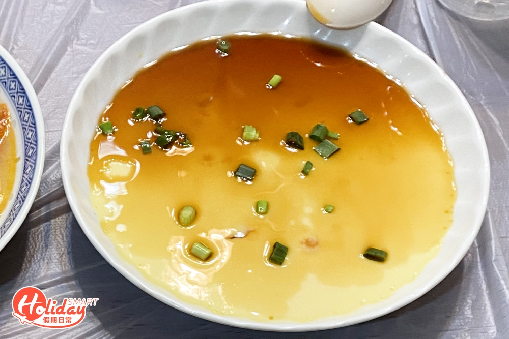 最後加入熟油、豉油、撒上蔥花即可。