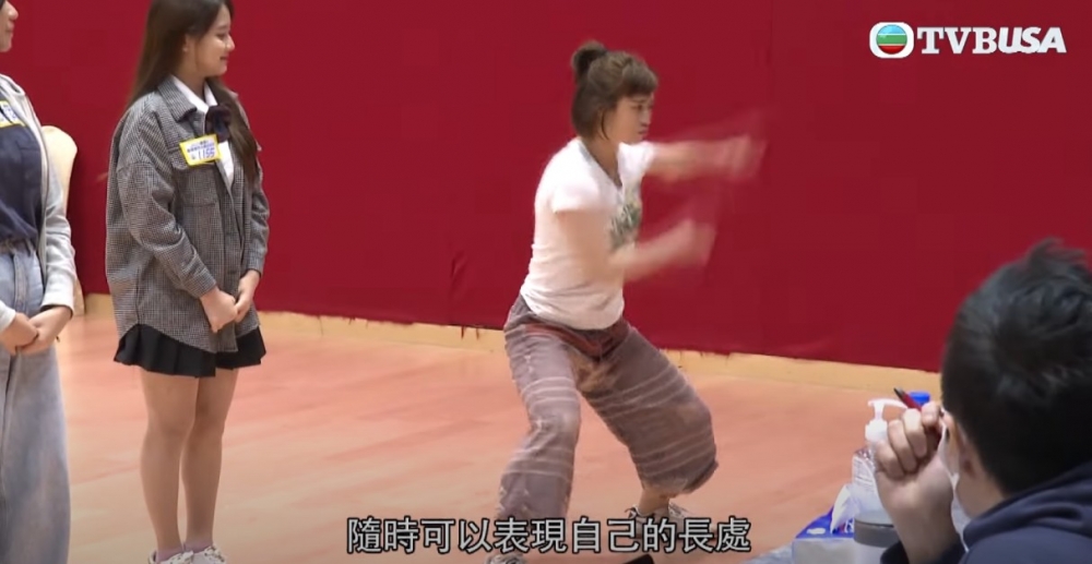 《東張西望》